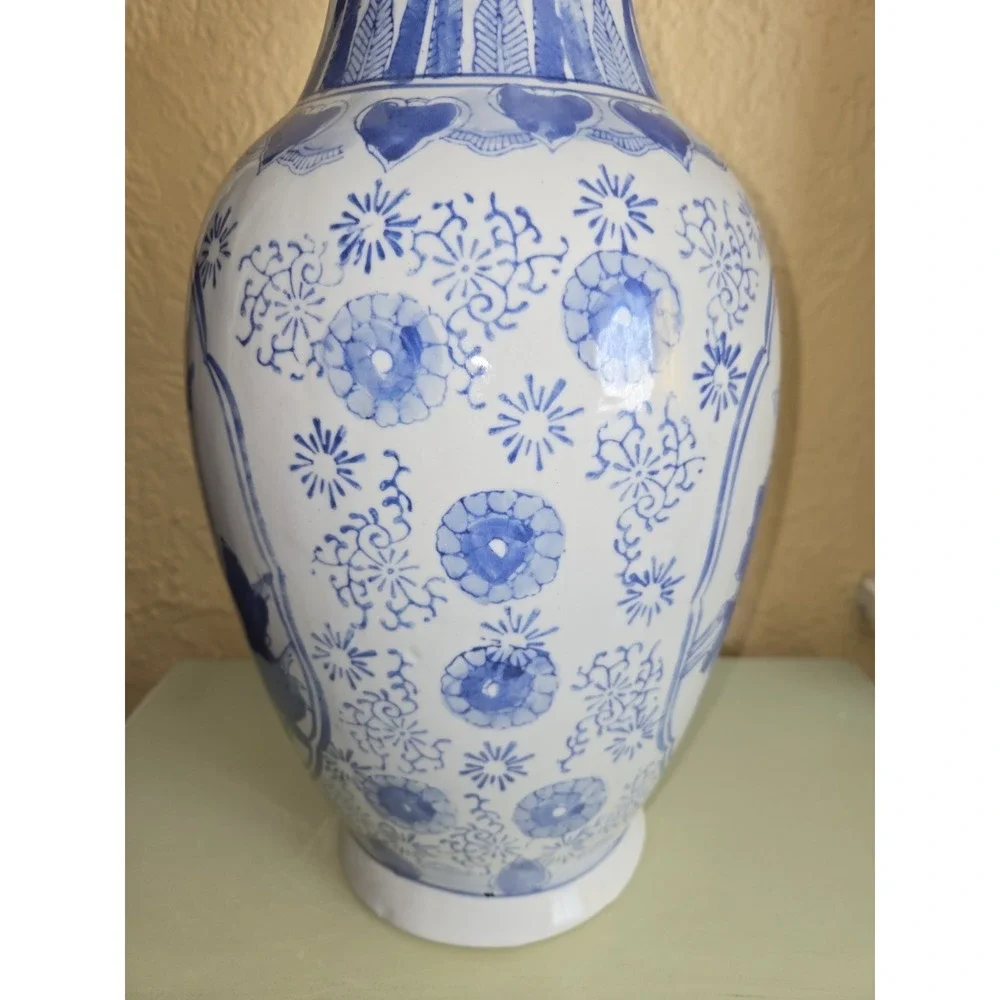 Vintage Chinoiserie Vase 18